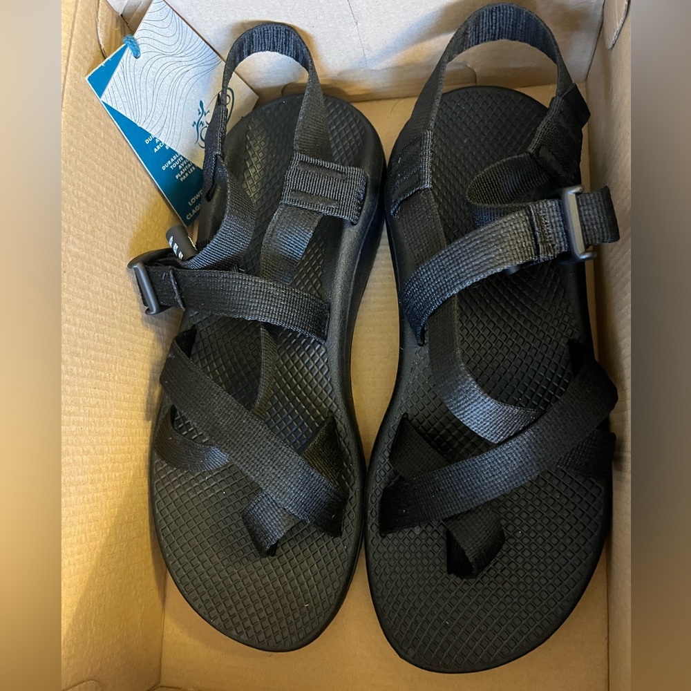 Chaco Women’s Size 10 Z/Cloud 2 Adjustable Strap Sandal never worn